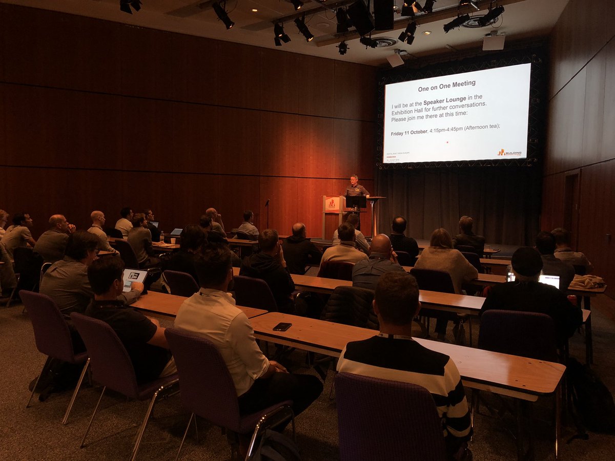 BuildConSum's tweet image. Vincent Bleyenheuft delivering “Unlocking Revit’s Families Potential through Mathematics” #BuildConSum #BILTeur