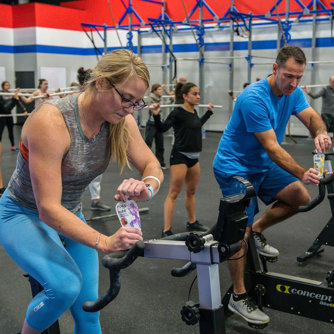 Fuel_For_Fire's tweet image. Finish the week strong 💪. Who is going to fuel up this Friday?
Pre-workout nutrition 🍓🍌🍎🍍
Post-workout recovery ✅
#FuelForFire #fitnessmotivation #sportsnutrition