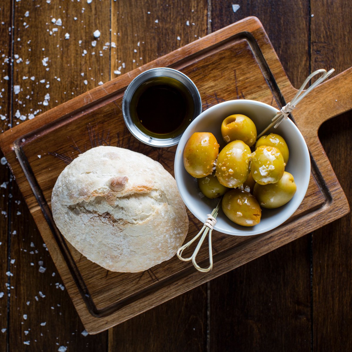 If you haven't tried our Gordal Olives then you really are missing out! Try them this weekend with some sourdough on the side 😍They are sooo good!
-
Book a table here >>> bit.ly/2XOv50s
Or call us on >>> 0141 406 9880
