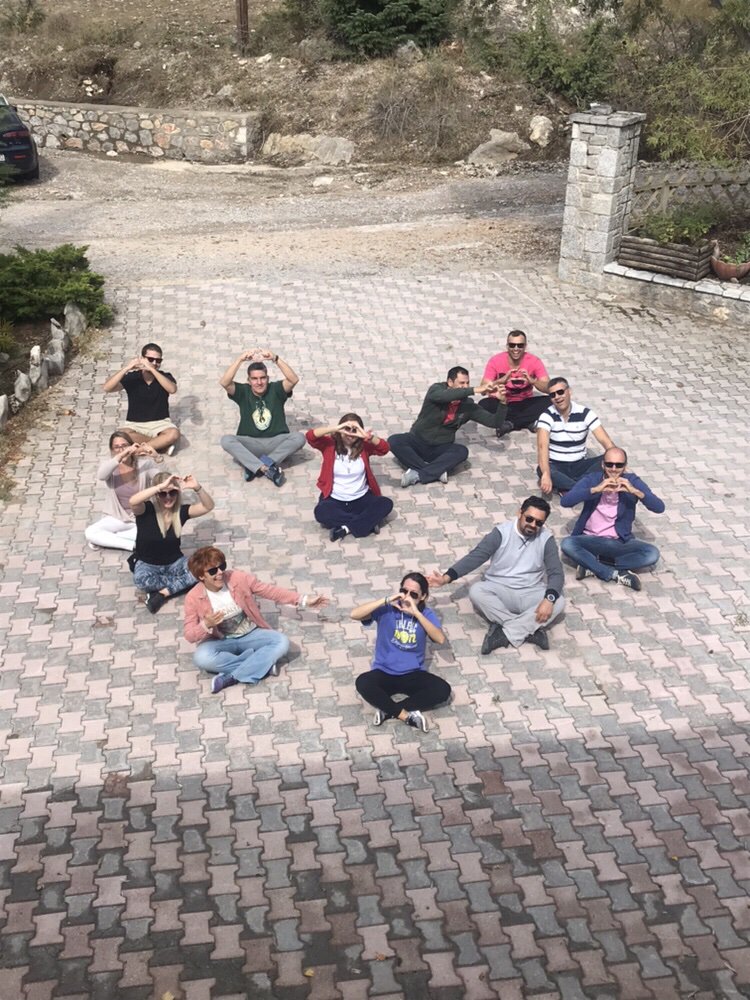 pobuca_cx's tweet photo. #Pobuca management team combined business and pleasure in Arachova last weekend. After all, it turns out that spending time together, sharing memorable experiences and working towards common goals enable #TeamBonding to be more effective.
#YourGrowthOurResponsibility https://t.co/xTKC4ukgG5