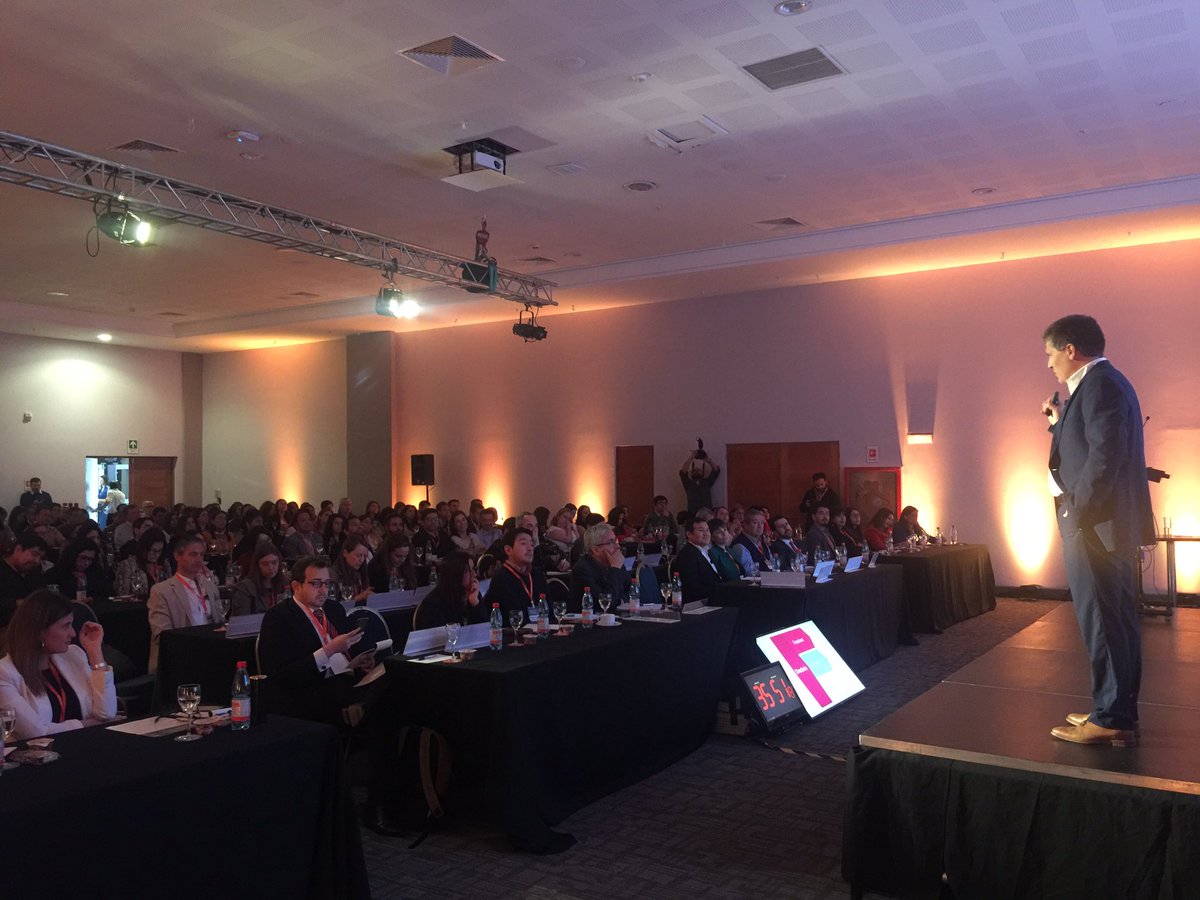 iradebiobio's tweet photo. Pedro Vásquez, Investigador Empresas Familiares y DO Universidad Austral de Buenos Aires, aborda las nuevas decisiones estratégicas en las empresas familiares actuales. #EGP2019 https://t.co/N7rxKZVazJ
