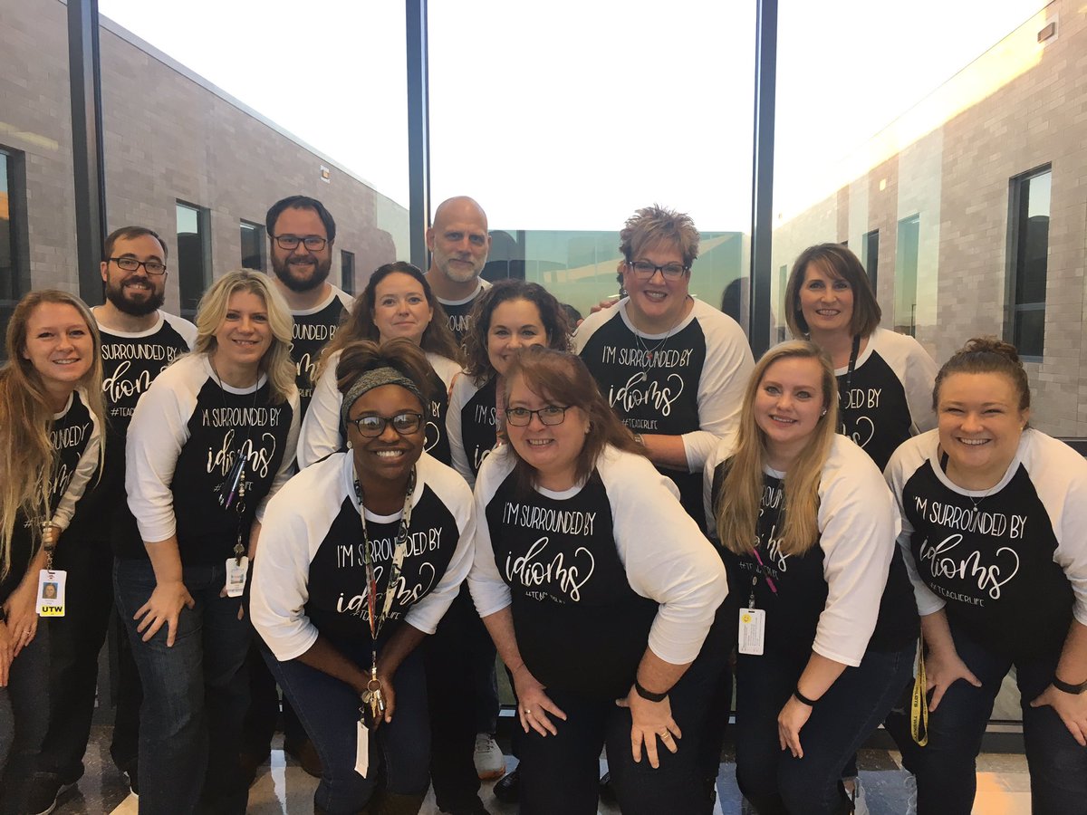 TeralynCohn's tweet photo. Southeast English #SEBuffs #ELASquad #grammarpolice https://t.co/yYZz1X9Aea