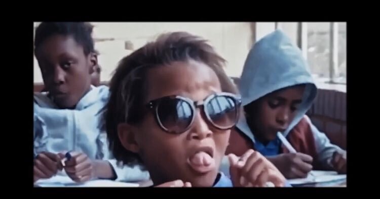 NyakaNomfundo's tweet photo. Yebo yebo yebo��🏻💃🏻💃🏻💃🏻 https://t.co/83RqyPYtas