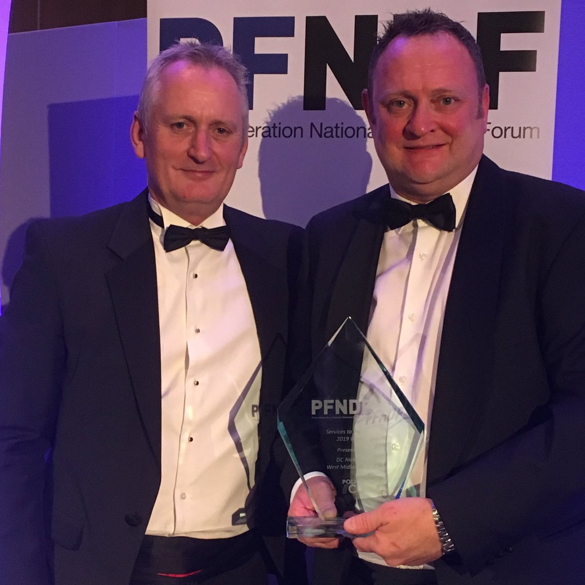 A West Midlands DC who has transformed the way in which detectives are trained was presented with the Services to Detectives Award at the Police Federation National Detectives’ Forum (PFNDF) awards

polfed.org/westmids/news/…
