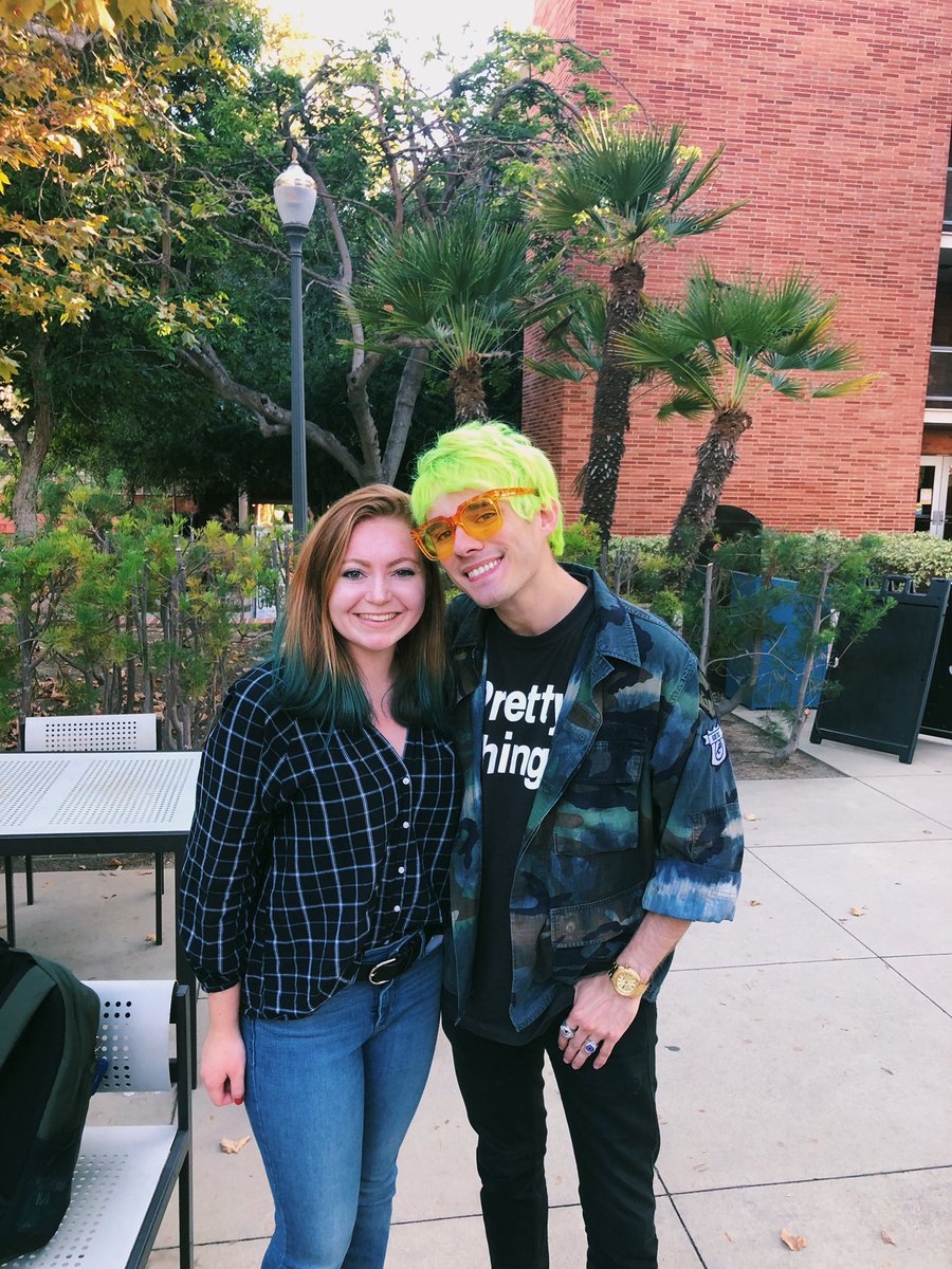 BrookeCuzick's tweet photo. I get to do some cool things for @dailybruin, but this has been my favorite by far. Thanks to @awsten for stopping by, stream #FANDOM and read our Q&amp;A online now! https://t.co/ZAQdwICOwG https://t.co/AX7W1vHsHH