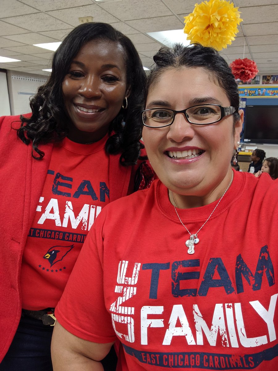 MsBerrones's tweet photo. It's a great day when Superintendent Wright stops by to say hello ! @MsBerrones @ECMcKCardinals @ECcardinals https://t.co/oRQrHtHuFp