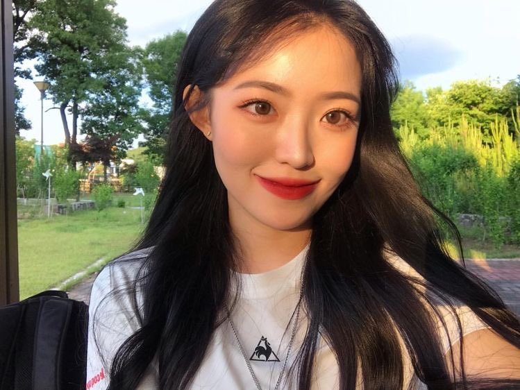 𝐅 𝐨 𝐬 𝐞 ‘ | ft :หาเพื่อนค่ะ ไม่มีเพื่อนเลย tweet media