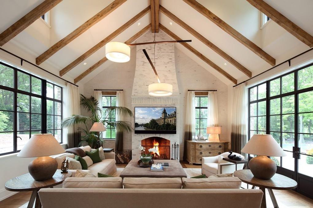 Tips For Listing Your Home In The Fall homes.com/blog/2019/10/l…