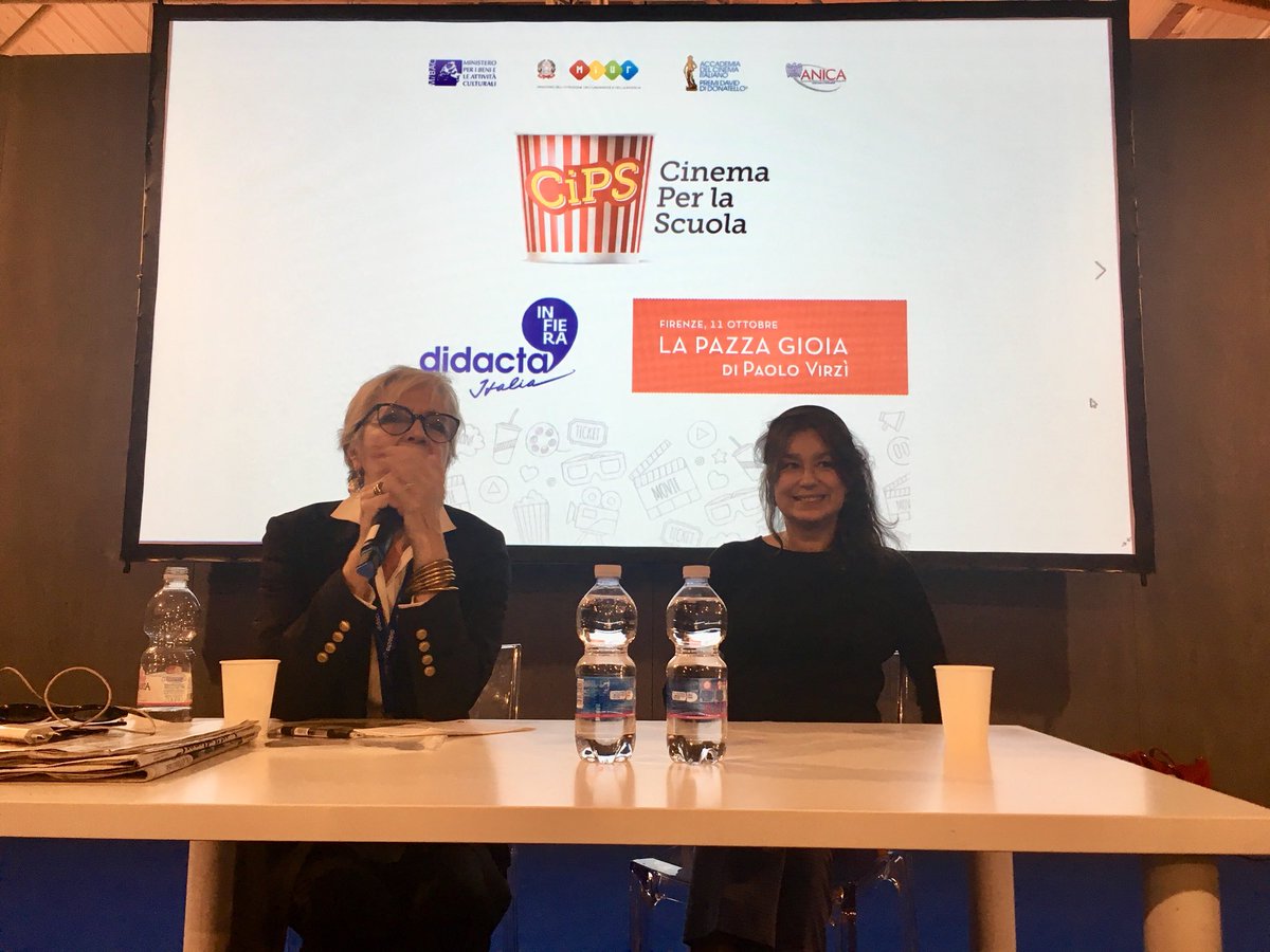 PremiDavid's tweet photo. Da #Didacta2019 un duetto d’eccezione: #PieraDetassis e #FrancescaArchibugi a confronto con i docenti : come insegnare il cinema a scuola? https://t.co/YOYbFsTPtS