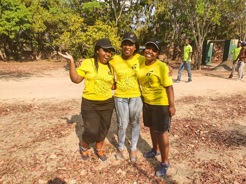 A big thank you to Sandra, Kudzi, Theresa! These ladies made today possible 👏👏👏