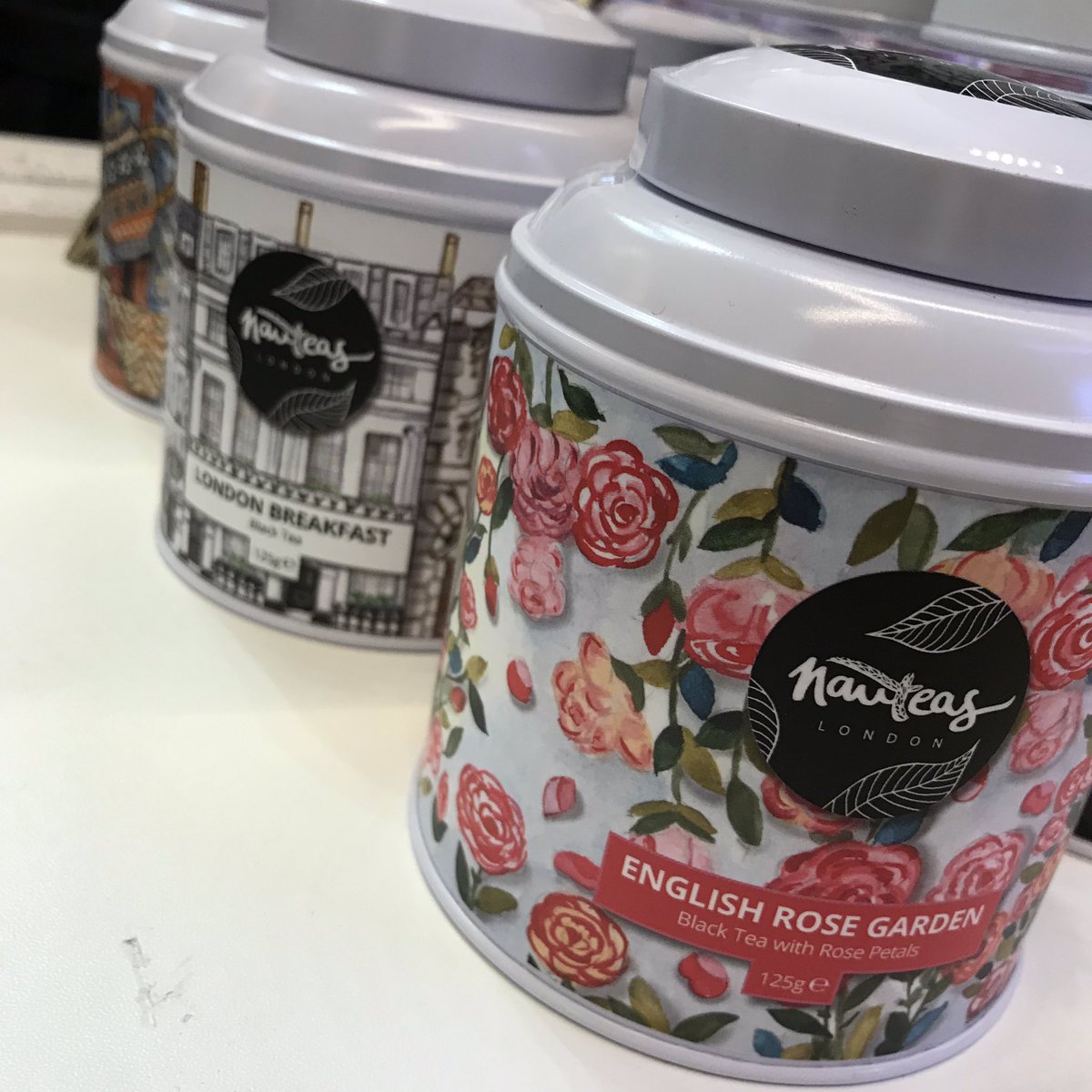 阪急梅田本店で開催中の英国フェア2019！大人気の催事で50回以上も続いてはるんやてー。eonet.jp/eohikari_ch/pr…   #阪急梅田本店 #英国フェア2019 #pinkmansbakery #bearbar&amp;kitchen #nauteas #prestat  #もっと買っciaoで検索して下さい