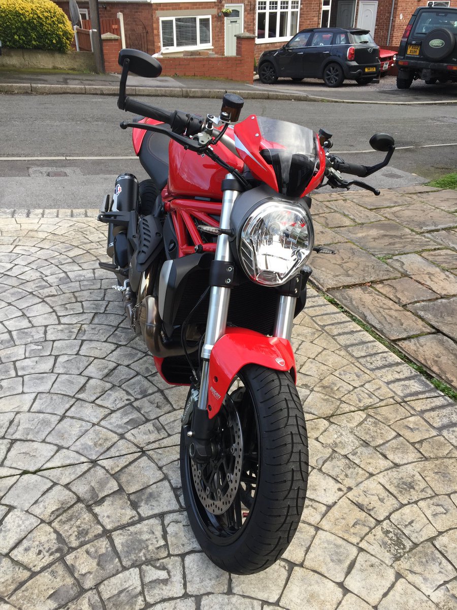 aowen46's tweet photo. Spent thousands @smcbikes and they wouldn’t check my battery charging point with a volt meter after asking me to pop down. Won’t go there again @DucatiMotor @DucatiUK 🤬 https://t.co/UhcCQohPXB