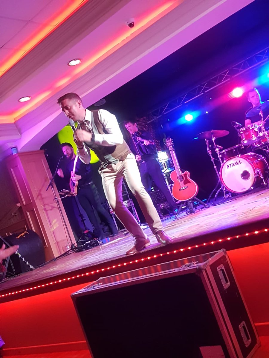 thekirwansfanc1's tweet photo. Photos of Barry Kirwan performing at The Ryandale Inn, Moy 💙🎶 #BarryKirwan #BK #RyandaleInn #Moy https://t.co/led9DOqzuw