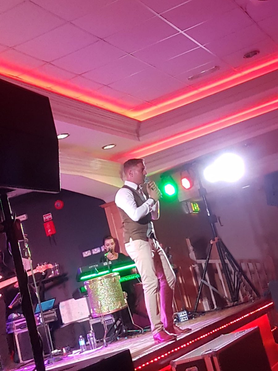 thekirwansfanc1's tweet photo. Some more photos of Barry Kirwan performing at The Ryandale Inn, Moy 💙🎶 #BarryKirwan #BK #RyandaleInn #Moy https://t.co/UaNo9adbWg