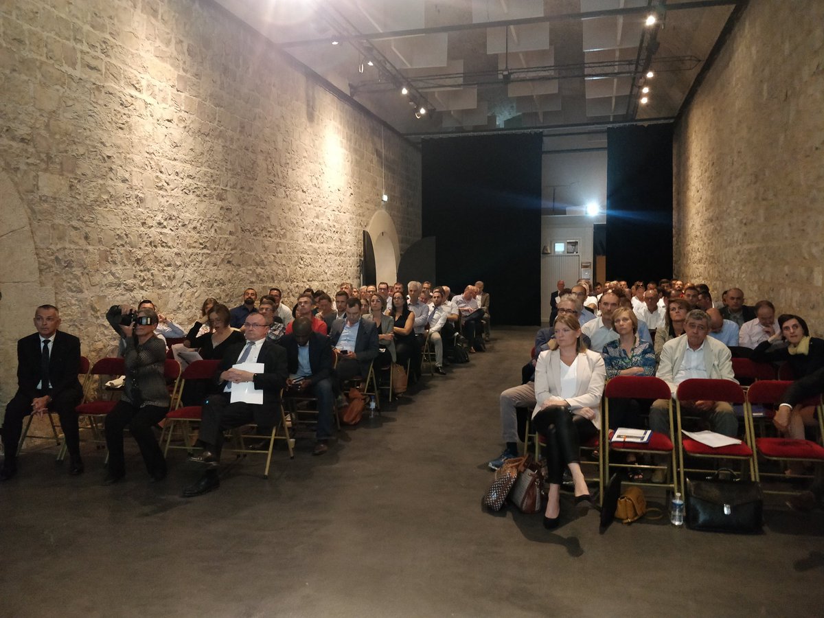 JEANDREVETON's tweet photo. La CRCC de Nîmes est réunie pour son AG à Avignon. Les CAC prennent leur avenir en main après PACTE. https://t.co/9U3gue0JQN