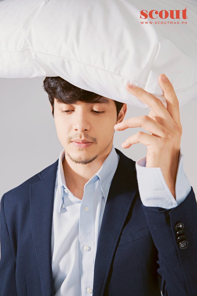 moniquedelgad0's tweet photo. Wake up, folks. No, you’re not dreaming anymore. This is Alden Richards—not the other half of a loveteam nor the boy-next-door alone—but @aldenrichards02. He leads #Scout36, our Opposites issue, with stories unearthed through the years.

#AldenforSCOUT | #TheGiftTulong https://t.co/L7pATj2UWS