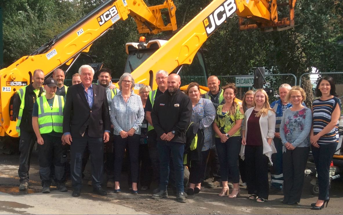 Llanelli-based <a href="/parkerplanthire/">PPH Hire & Sales</a> scoops gold <a href="/IIP/">Investors in People</a> award with help from #CITBfunding citb.co.uk/about-citb/new…