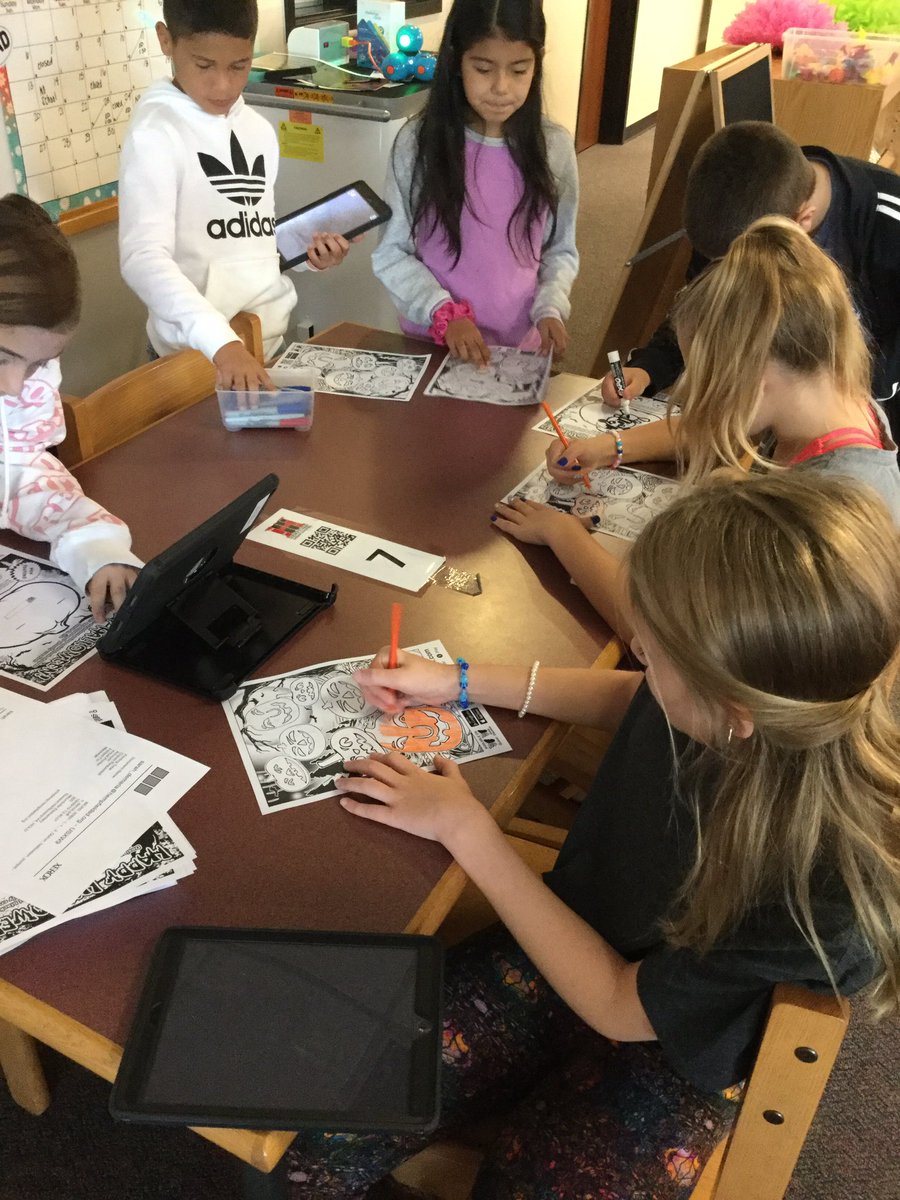 HSD_MES_Library's tweet photo. Not just coloring at the #meslibrary but using augmented reality with the @quivervision app to make our ๐ boogie and dance #10M2M @hempfield https://t.co/l3JvM6q9eV