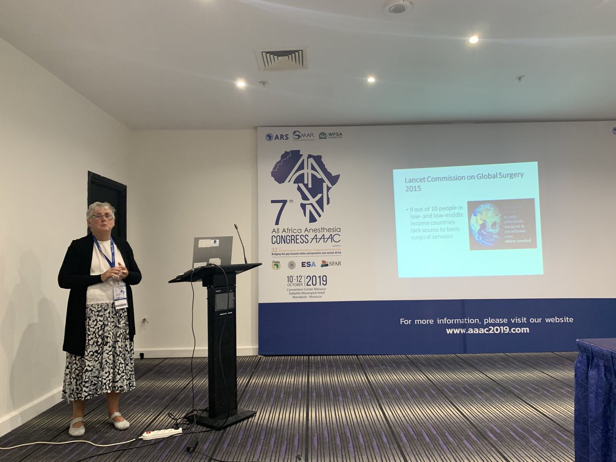 DrFayeMazoEvans's tweet photo. Angela Enright @SaferSurgery trustee leads SAFE OR course to promote teamwork @AAAC2019 https://t.co/mLoSVumZUu