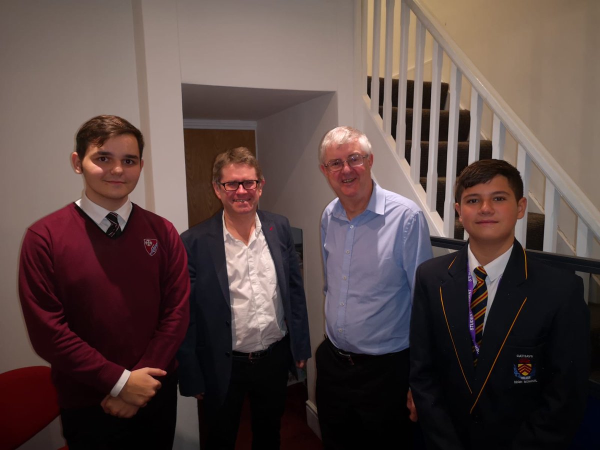 Great to meet @MarkDrakeford and @KevinBrennanMP to discuss the role of MYP and the work of @CardiffYC and @UKYP @VictorCiuncaMYP @ConnorClarkeMYP