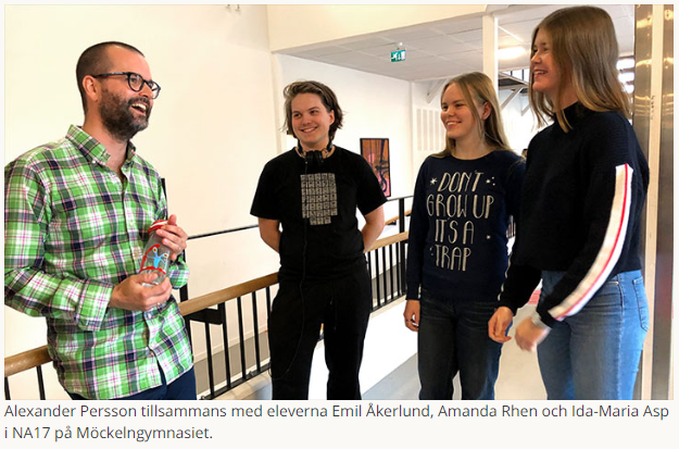 Forskare på skolturné i Karlskoga: ”Forskaryrket låter roligt och utmanande.”  oru.se/nyheter/bakter…