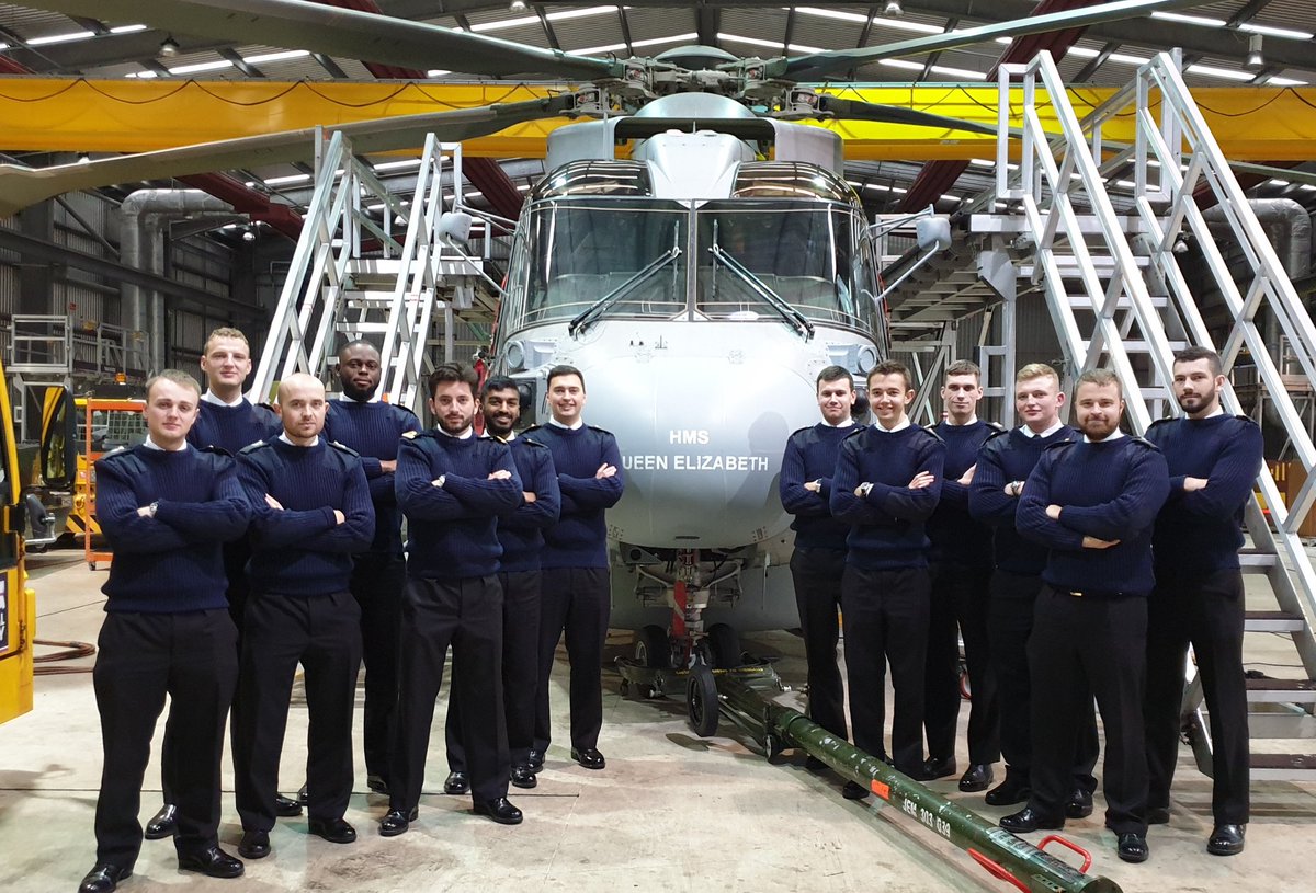 FlyNavyBRNC's tweet photo. Initial Warfare Officer (Aviators) course @RNASCuldrose. Many thanks to the air station for hosting BRNC Midshipmen this week and opening their eyes to the fantastic career ahead as a RN Pilot or RN Observer. F35, Merlin &amp; Wildcat are waiting. #flynavy #cornwall #enthusiam https://t.co/oNkZge3Lv1