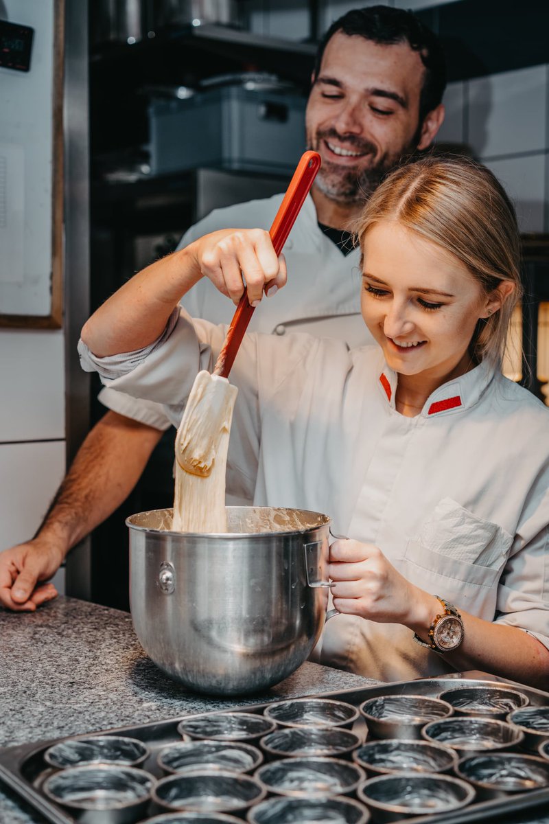 Under Andrea’s supervision, Ola is preparing light fluffy dough, which will be first steamed, then toasted to finally end up as a base and background for flavorsome fois gras. #SENSES