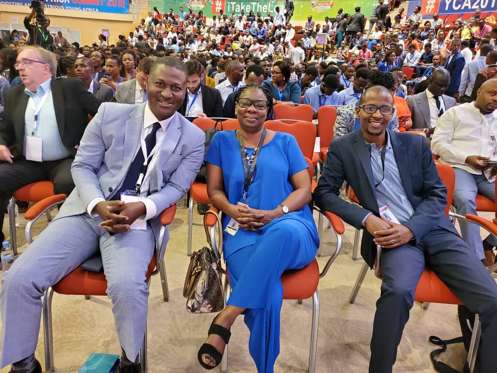 YouthconnektGN's tweet photo. FIN DU SOMMET YOUTHCONNEKT AFRICA 2019
La délégation guinéenne revient avec des nouveaux contacts, des nouvelles d'expériences et beaucoup d'inspiration. Place au travail maintenant pour le suivi de YouthConnektGn
@APIP_Guinee @UnfpaGuinee @pvnuguinee
#YCA2019 #YouthConnektGN https://t.co/YpFLzoy4MN