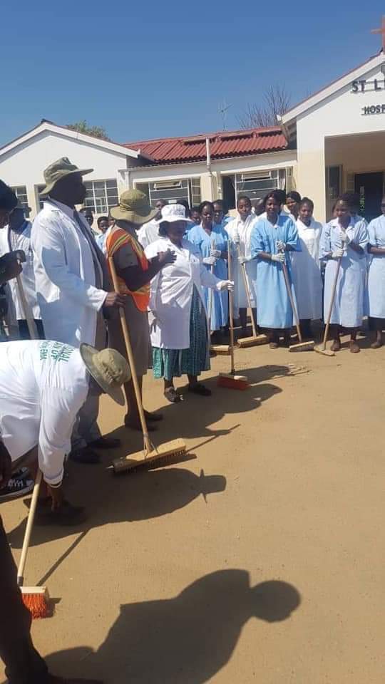 OpenSpaceZW's tweet photo. Since the inception of NEW Dispensation. This is the ONLY consistent action that the government has achieved #swipping @InfoMinZW @nickmangwana @MinisterSBMoyo https://t.co/8CaPHXczWz