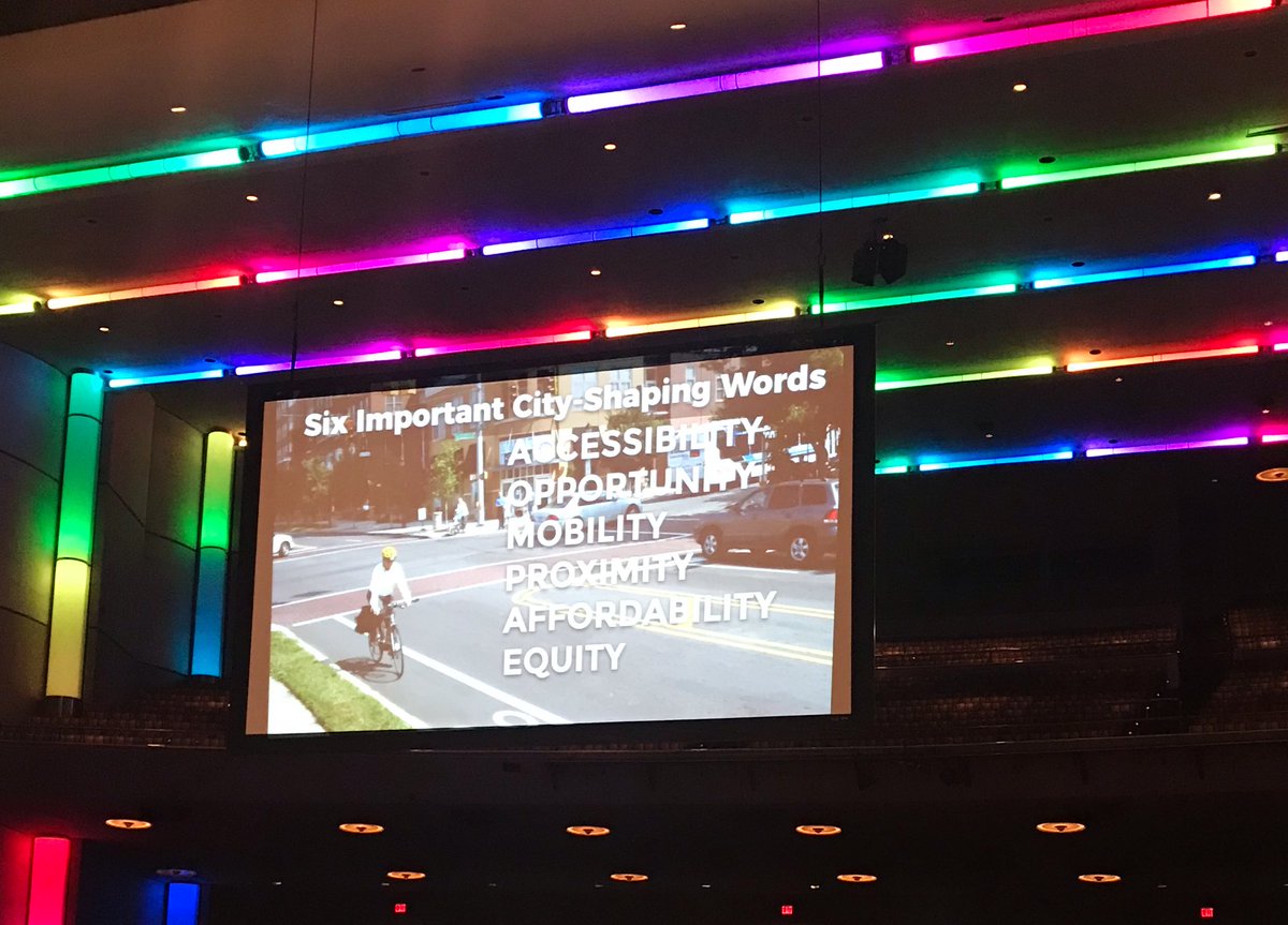 joloclt's tweet image. Six essential city-shaping words according to Taiwo Jaiyeoba (@winnerspath), Charlotte’s Assistant City Manager &amp;amp; Chief City Planner at @CM_CLT #cmflow #charlotteiscreative