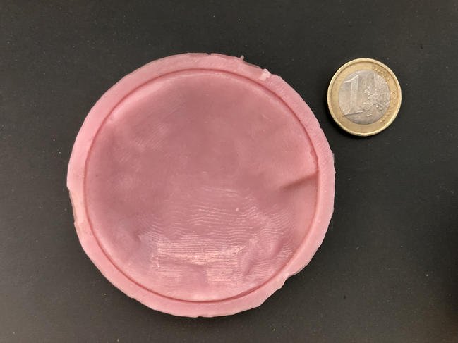 ESPCI Paris - PSL (@espci_paris) on Twitter photo #VendrediLecture à lire dans #CNRSlejournal l'utilisation des ultrasons comme outil de thérapie ! Avec notamment JF Aubry, du laboratoire <a href="/PhysMedParis/">Physics for Medicine Paris</a> qui a mis au point une lentille accoustique pour focaliser les ultrasons à travers la boîte crânienne !
photo © JF Aubry / CNRS #VendrediLecture à lire dans #CNRSlejournal l'utilisation des ultrasons comme outil de thérapie ! Avec notamment JF Aubry, du laboratoire <a href="/PhysMedParis/">Physics for Medicine Paris</a> qui a mis au point une lentille accoustique pour focaliser les ultrasons à travers la boîte crânienne !
photo © JF Aubry / CNRS