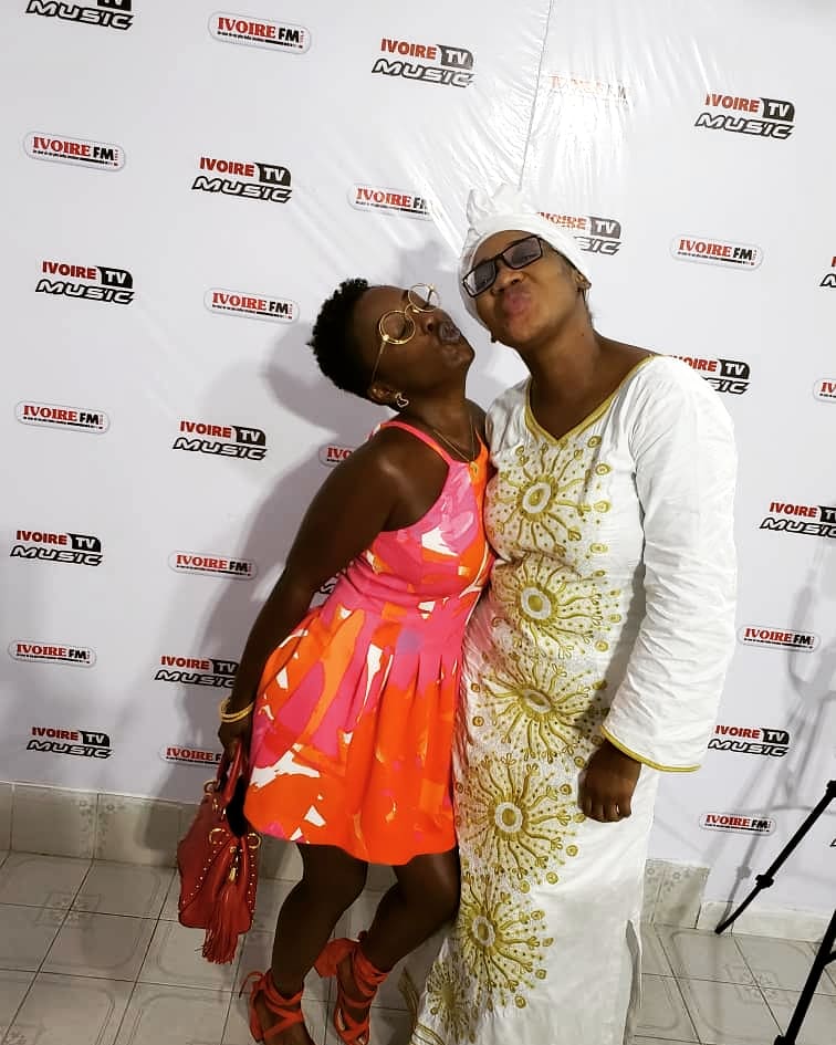 OfficialFATi1's tweet photo. Listen up Ivory Coast🌍!!! My new single "QUEEN" will be airing on @ivoire_tv_music @ivoire_tv_buzz  #queenfati #queen #lovelove #afropop #thispart #radio #musicvideo #lovefati💋 @arnaudjaguar2018 https://t.co/8XFFZI3ESh