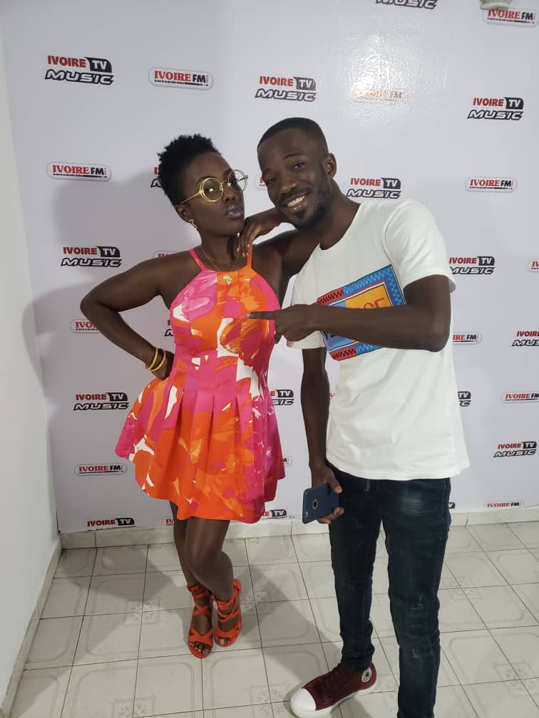 OfficialFATi1's tweet photo. Listen up Ivory Coast🌍!!! My new single "QUEEN" will be airing on @ivoire_tv_music @ivoire_tv_buzz  #queenfati #queen #lovelove #afropop #thispart #radio #musicvideo #lovefati💋 @arnaudjaguar2018 https://t.co/8XFFZI3ESh