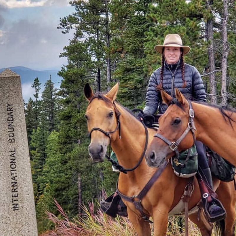 BOHorsesPodcast's tweet photo. Don't miss out on today's Season 2 finale! This episode has been chosen by you wonderful listeners. Check it out for highlights from some of your favorites, Guy McLean, Stacy Westfall, Gillian Larson, and King Ranch's James Clement!
@StacyWestfall

#BecauseOfHorses #HorsePodcast https://t.co/V45q48ttiQ
