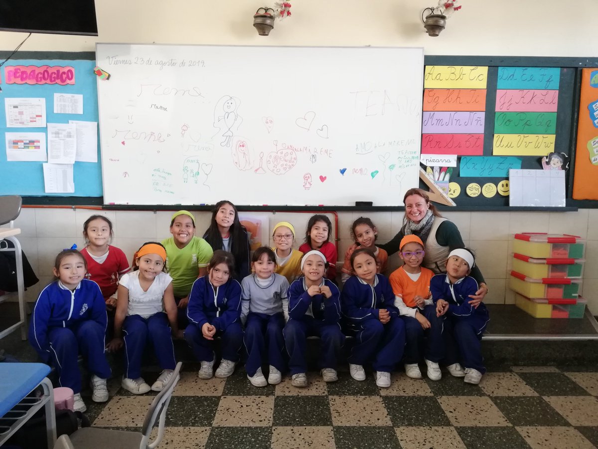 ongvols's tweet photo. “Hem après molt d’aquesta experiència de voluntariat internacional i marcarà a partir d’ara el nostre dia a dia com a família” #VoluntariatEnFamília #EstiuPerú2019 https://t.co/0Y3vJXabxk @SalesianosSMX @SolidaDonBosco https://t.co/JlwHEATuec