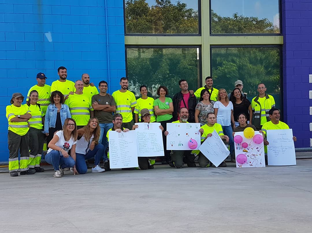 tecsalsaoficial's tweet photo. Recull de fotos de la Jornada sobre Igualtat amb els treballadors de Tecsalsa. Formació amb dinàmiques divertides.
#tecsalsa #igualtat #dinamiques #jornades #formació #treballadors #ajuntamentdecornella #aprenem #ensdivertim #jardineria #tft #femequip https://t.co/RDErygiojS