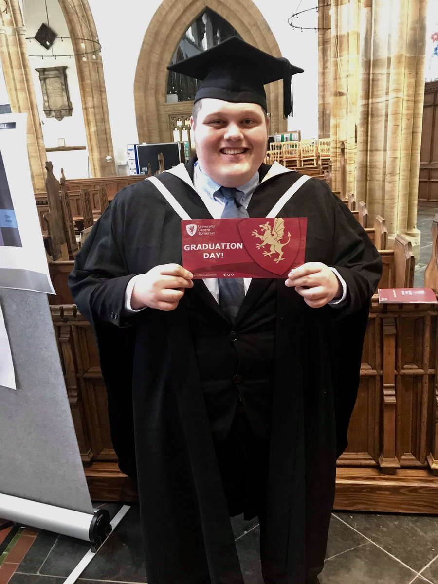 UCSomerset's tweet photo. Itβs time for our second ceremony of the day!π©βππ¨βπ
We hope that you have all enjoyed the day and are still celebrating your amazing accomplishments!
#graduation #ucsgraduate #ucsgraduation #ucsomerset https://t.co/XUlunOUi0D