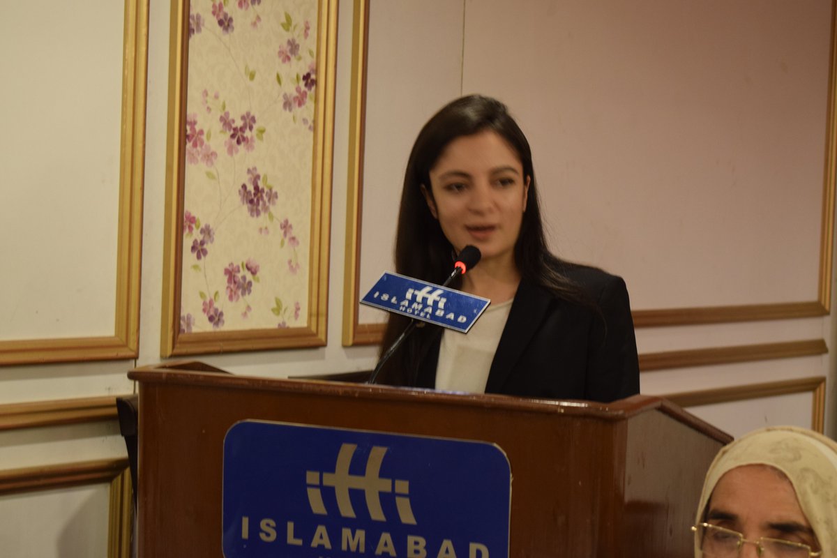 CRMPakistan's tweet photo. We need to change attitudes towards girls in our society. We need to belive in them, and they can be real change agents if we trust and empower them. Karishma Ali (National Footballer from Chitral)
#DayoftheGirl #DutyBearersForGirlsRights #WhyTheGap  #IGCD2019 @GirlsNotBrides https://t.co/9mrjklRADj