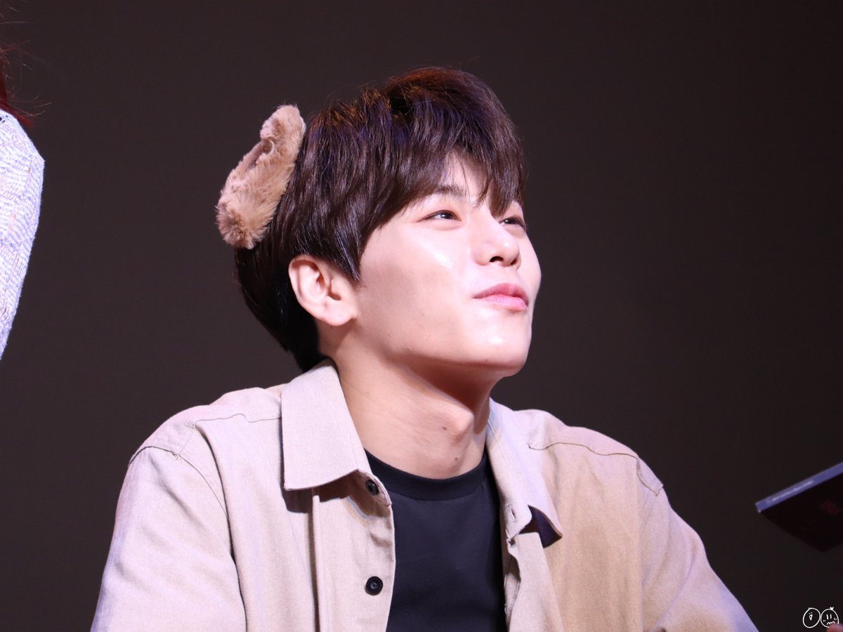 Angel_Kenta110's tweet photo. 190825 노량진 CTS 팬싸인회 JBJ95 SPARK

#켄타 #상균 #타카다켄타 #김상균 #ケンタ #サンギュン https://t.co/Vntq4zm1Ae