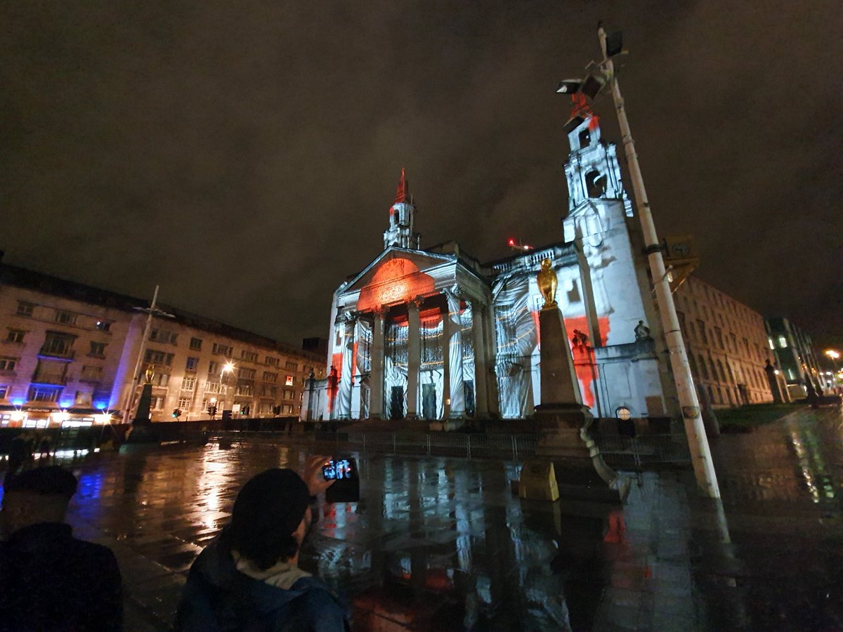 WattsLeeds's tweet photo. A great night at @LightNightLeeds! Enjoyed watching the Park Square installation being created from our office window. So many things to see we are debating another trip tonight #FridayFeeling #leedslightnight2019 https://t.co/JWNKrWuSJk