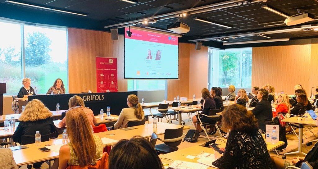 WILEurope's tweet photo. Government Affairs Director, @microsoftesp, @MontsePardoBayo, in conversation with @bdelmaslinel, Managing Partner, @OC_France! #WILevent #womanleadership #rolemodels #talentpoolprogram https://t.co/k0xj3skRj7