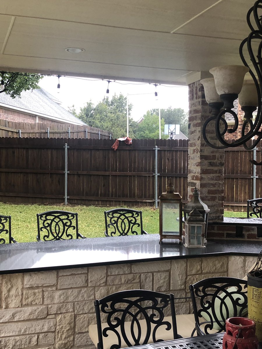 billjones33's tweet photo. So sad! It appears my neighbor Paul’s Texas Longhorn flag didn’t survive the storm!

•Psalm of the Day•
“Lift not up your horn on high”
Psalm 75:5 NKJ https://t.co/oCQMBAlT9y