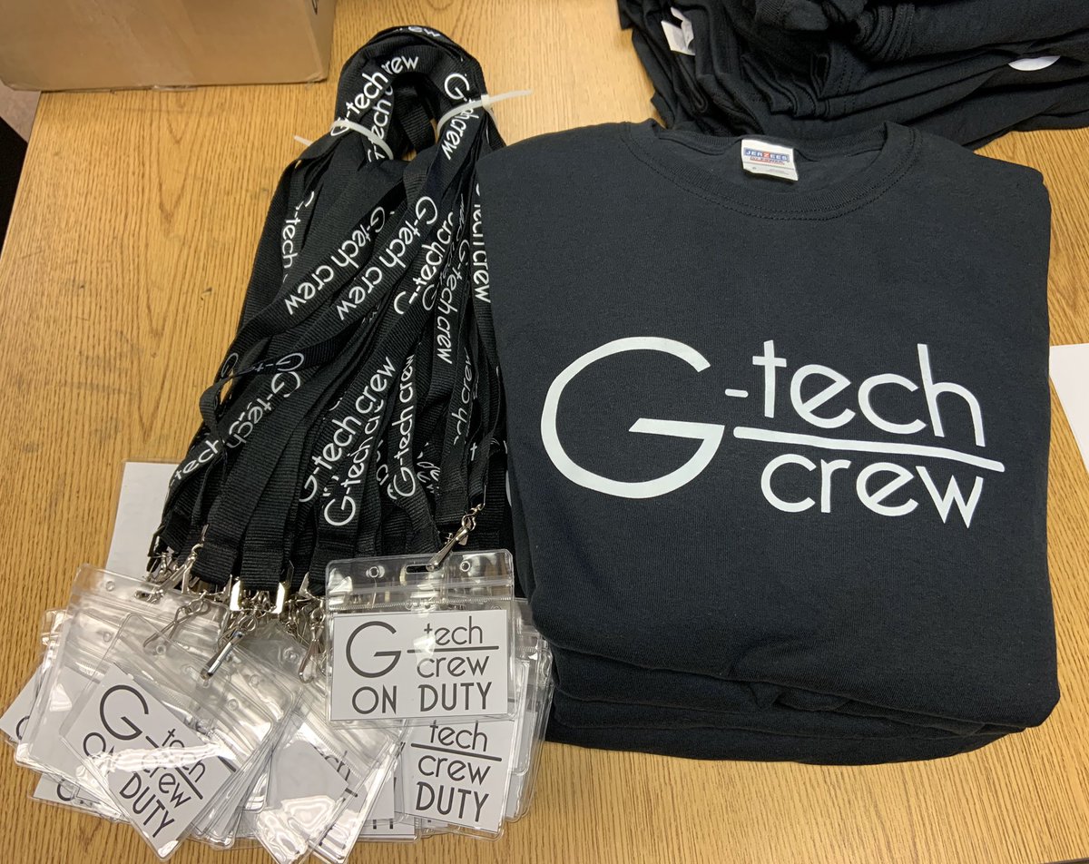 All G-Tech Members received their gear today!!!! Ss are excited to wear their t-shirts and lanyard badges when they are on duty <a href="/CBGrovelandEl/">Groveland Elementary</a>!! #cbsdtech #gtech 👕 📱💻👌🏻
