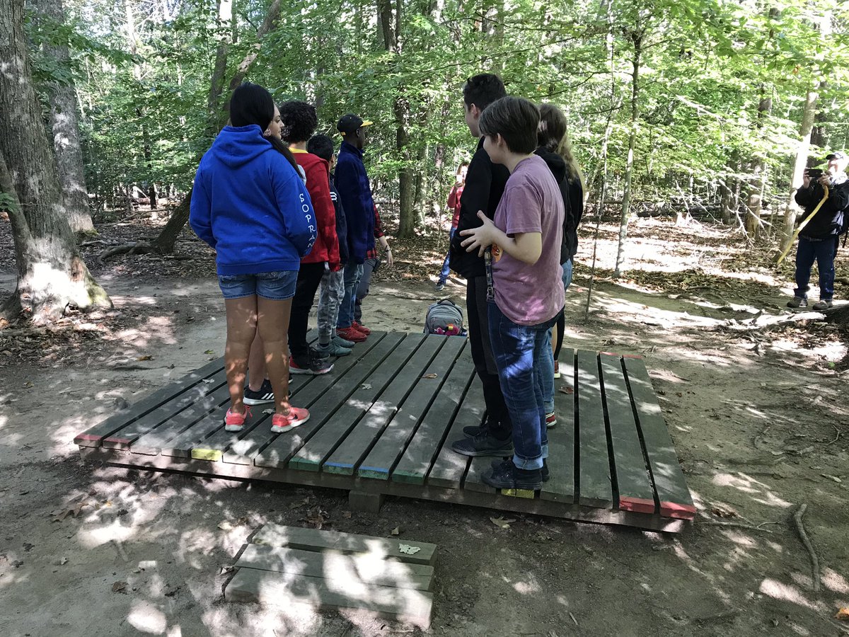 roberts16prez's tweet image. Solving problems together. Building teams. Strengthening bonds. #SalemProud #HawRiver