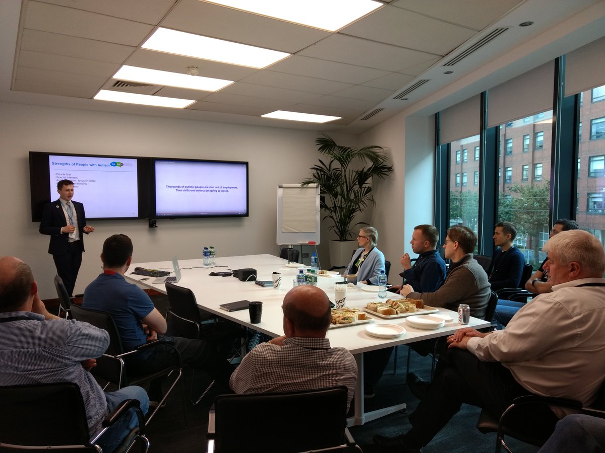 Bloomberg Data Management Services tweet media