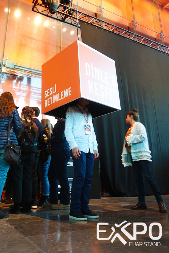 ExpoFuarStand's tweet photo. Turkcell Hayal Ortağım projesi için oluşturduğumuz interaktif boxlar ile, fuaye alanına farklılık yaratarak projenin tanıtılmasını ilgi çekici bir yöntemle sağladık. 
#expo #fuar #stand #turkcell #yga #susamam #cuma https://t.co/nC0Dc8uXQA