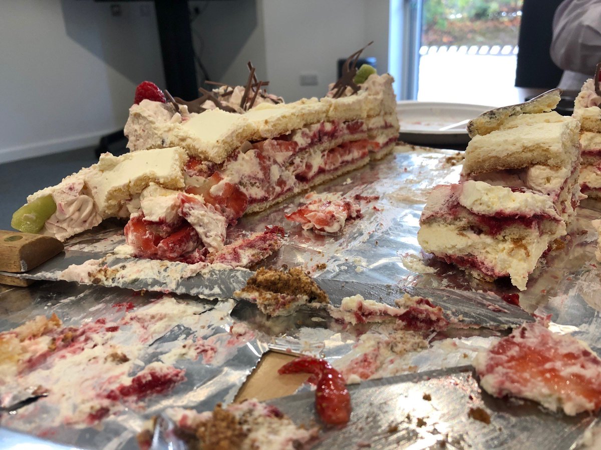 Huge thanks to all my colleagues in Cork @DellEMCSolCtrs for the delicious cake to mark my 20 year work anniversary. Thanks to everyone for making it a memorable 20 years. Apologies none left as cake has been demolished. #Iwork4Dell <a href="/DellIreland/">Dell Ireland</a>.