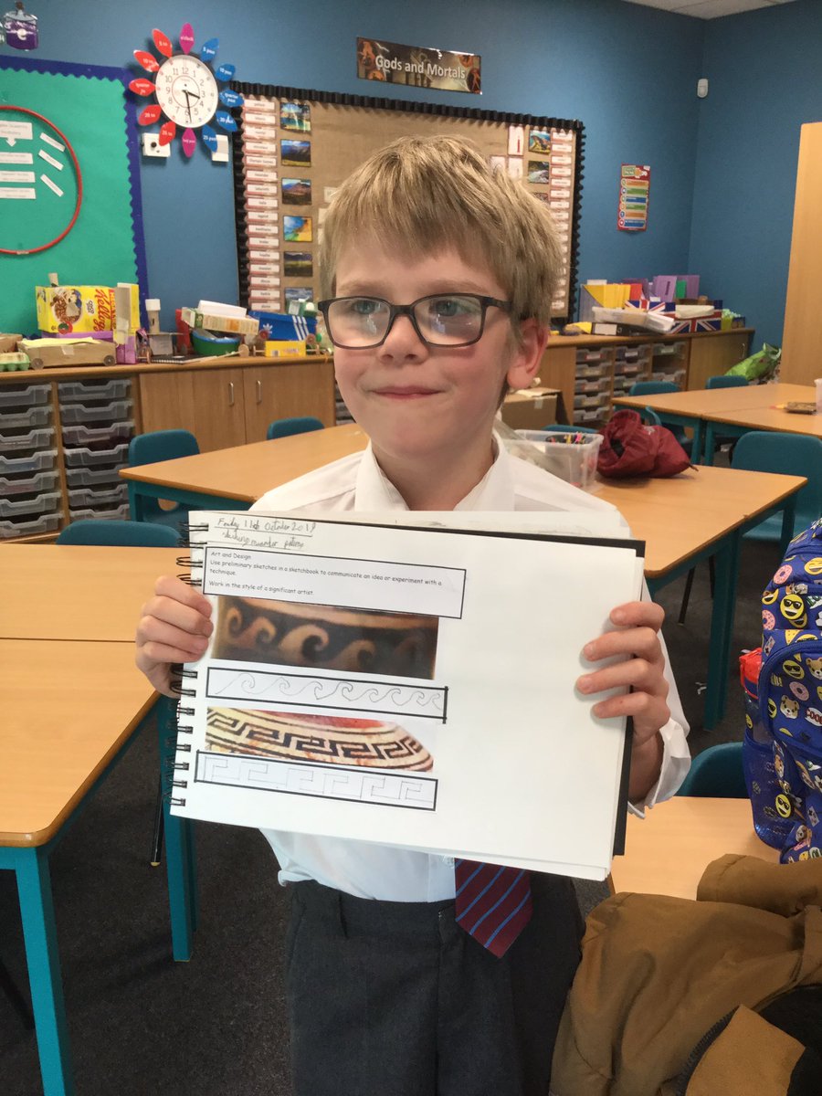 Year3Wolves's tweet image. Today in Art we have been practising sketching ‘Meander patterns’ found on Ancient Greek pottery. What a fantastic effort! #wisewolves