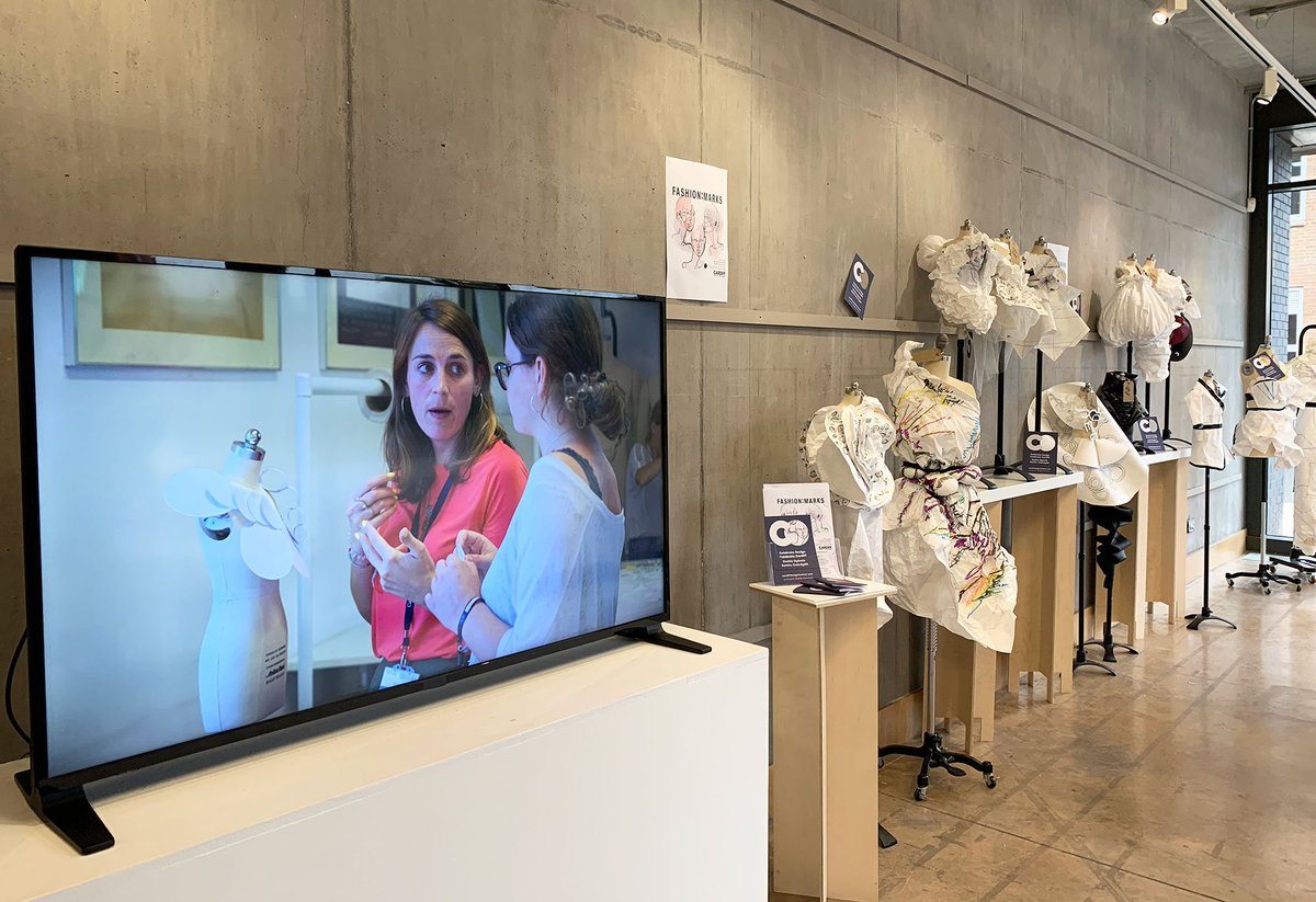 cardiffmet's tweet photo. It's @CDFdesignfest time! We're hosting lots of activities at @CardiffMetCSAD, from a fantastic fashion exhibition and modular furniture kit building to EASTN-DC's tiny 3D printed robots! Check out the full festival listings: https://t.co/389QoASCDq #cdfdesignfest https://t.co/iNmZjj5VEn