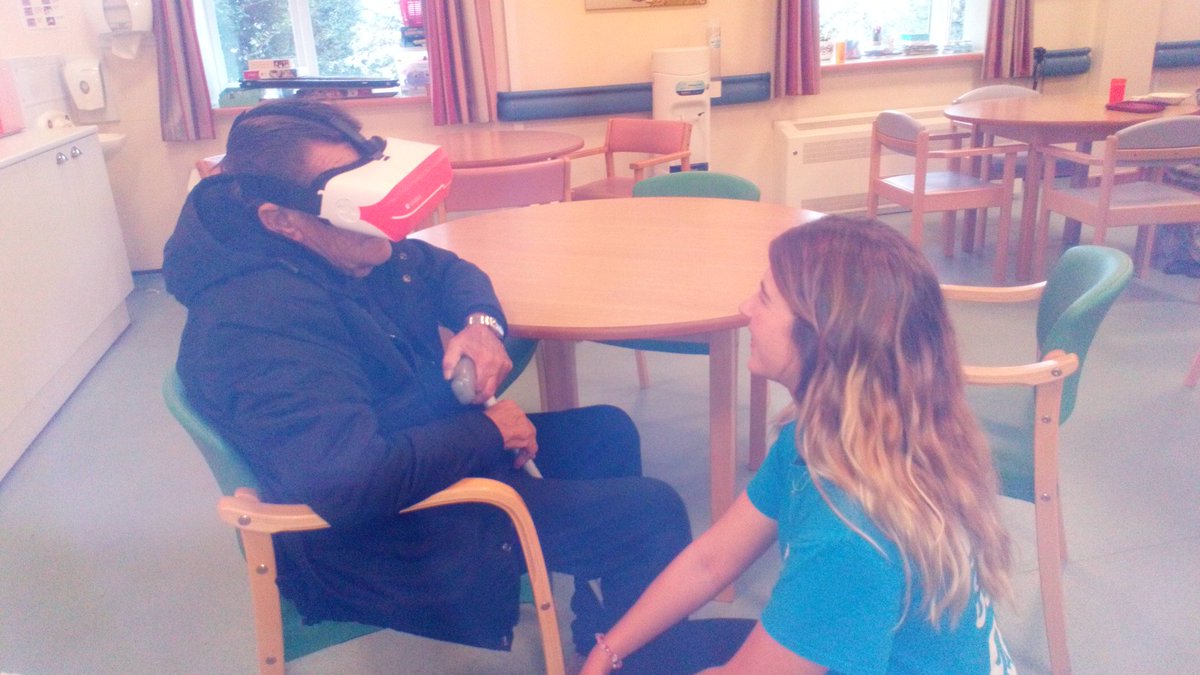 Mandy Rolfe@home tweet media